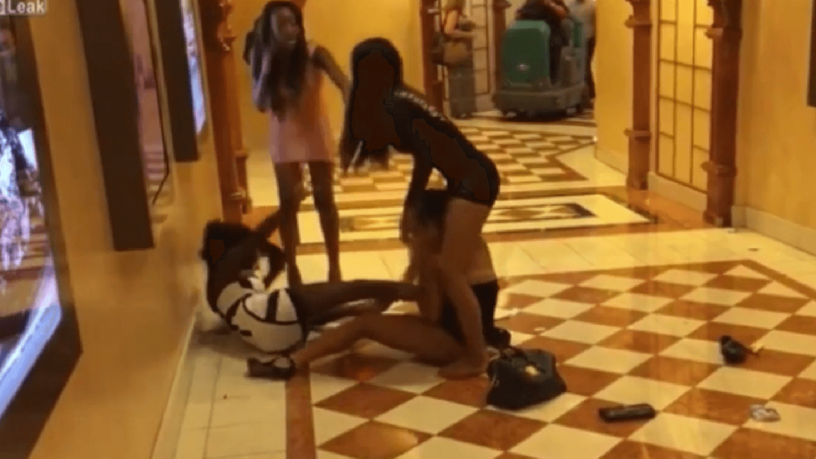 Girls Fighting Naked Videos - Odditiesbizarrecom-7155