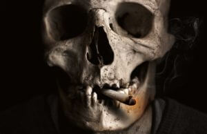 skull smoking joint